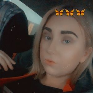 Meet your Posher, Natashia